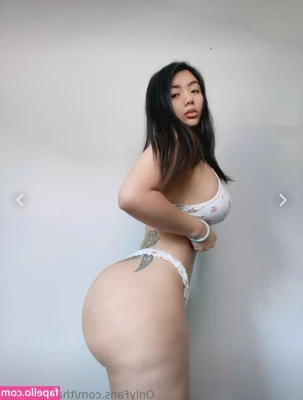 ThatHoneyDip [ thathoneydip-8 ] - New solo scene in your dms ✨️ 💕 😌
