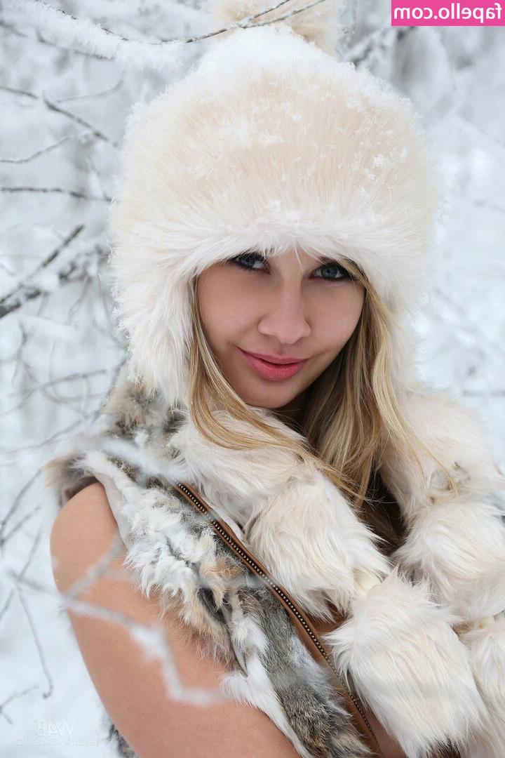 Snow Cute [ snow-cute ] - Gonna try to get my video to upload today :3