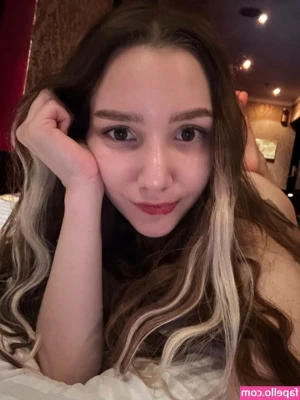 Kroshka Di [ kroshka-di ] - I know it’s last minute but I’m thinking of doing a live show