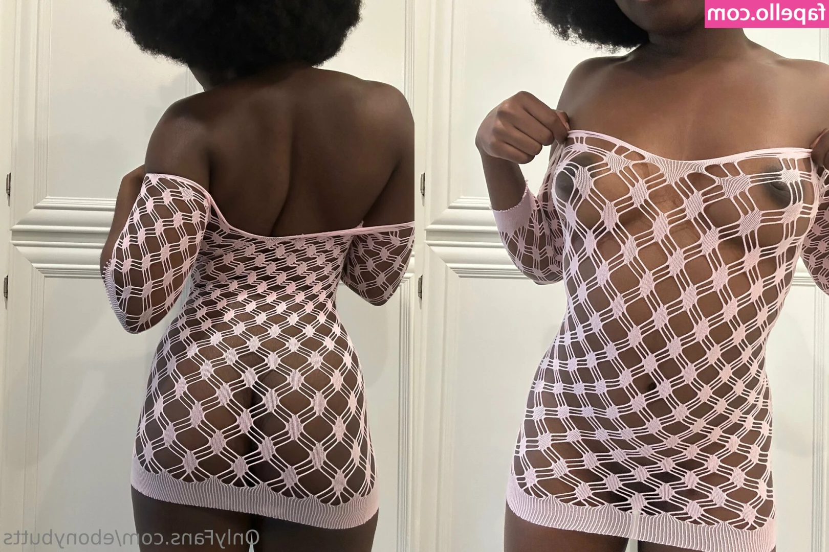 ebonybutts - Love me?❤️