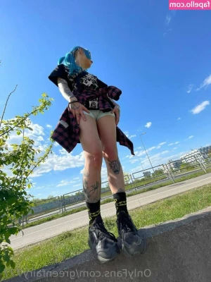 greenfairy777 - Its titty Tuesday but u know i had to show my ass 😏