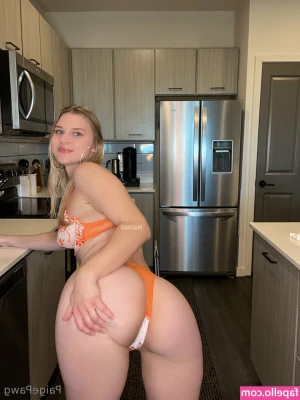 paige [ paige-2 ] - You find me at home eating a cake like this on the floor like the big