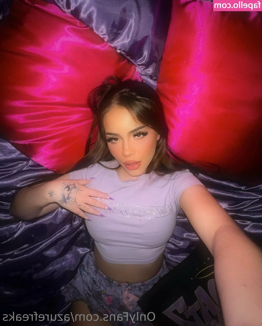 azurefreaks - I need some ass worship rn😈💅🏻