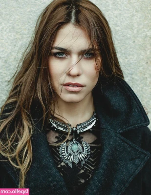 Ana Ularu [ ana-ularu ] - I am in my dms now and answering all your messages. If u are in the