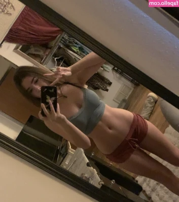 Bandy Pryor [ bandy-pryor ] - Teaching you boys a lesson on what a real ts woman looks like 🍎