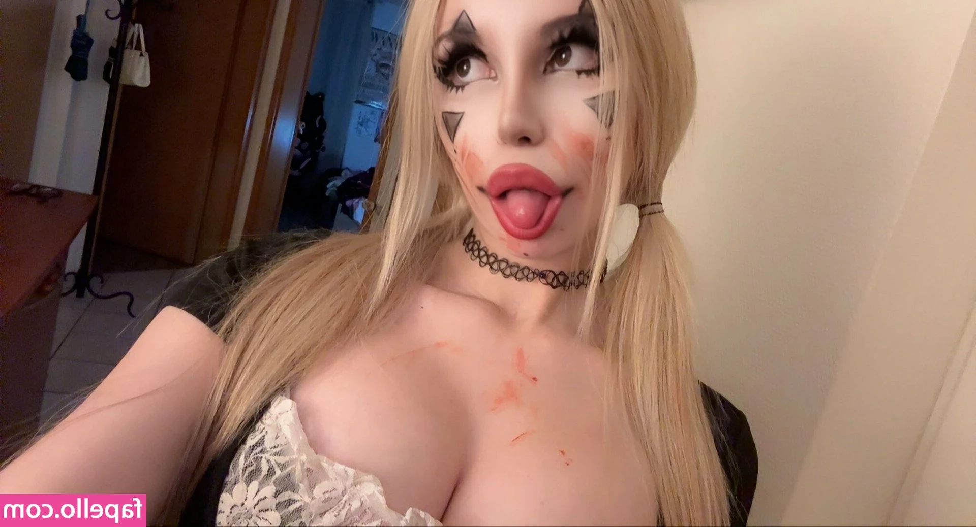 maisaanx - Millions of selfies of what I got up to in Prague! Including some