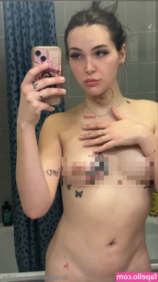 yuukifox - Are you going to be a good boy for me and slide into these DM's of