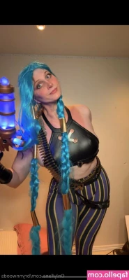 brynnwoods [ brynnwoods-1 ] - Sloppy blowjobs are the best, don't you agree?