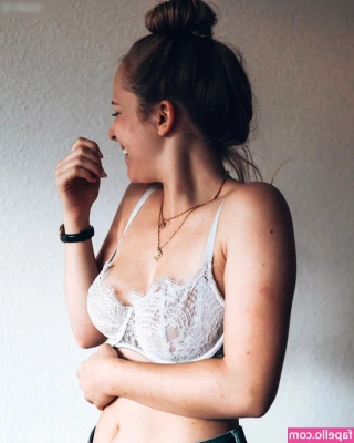 Carina Spoon [ carina-spoon ] - Classic black panties ;)
