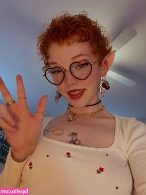 Cash Co1Ns [ cash-co1ns ] - Worship me 👸🏼