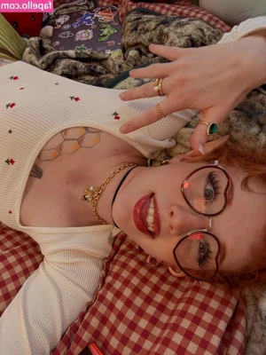 Cash Co1Ns [ cash-co1ns ] - Check out my new videos and photos babe and i'm gonna show you things