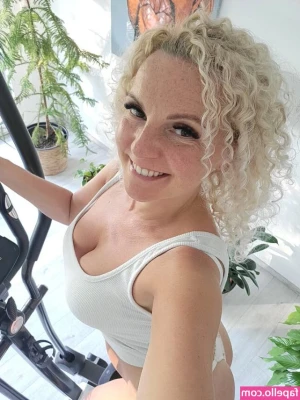 gabca.karaskova [ gabca-karaskova ] - @thunderalicee went for a ride 🤤