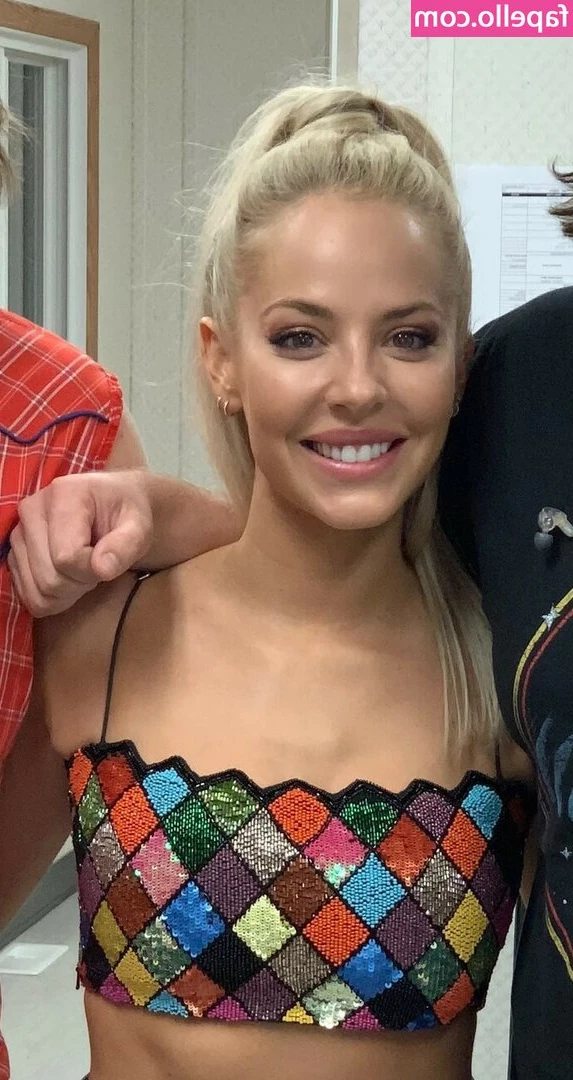 MacKenzie Porter [ mackenzie-porter ] - Do you think my skirt is too short?