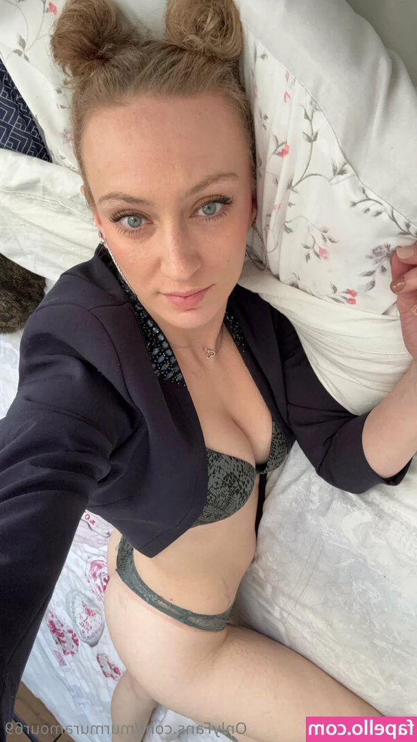 murmuramour69 - time for dinner daddy 🍰