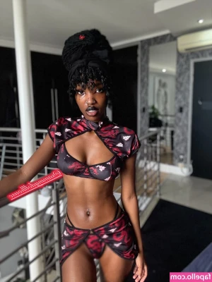 Sammy Dollhouse [ sammy-dollhouse ] - And I made some accessories to wear on top 🥵