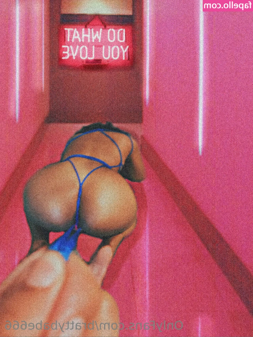 [ brattybabe666 ] - Can you clean me? 💦