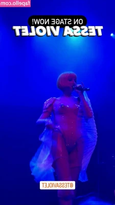 Tessa Violet [ tessa-violet ] - Monday morning I’m always at my horniest