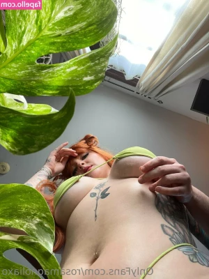 rosamagnoliaxo - Chugged a lot of water to get my belly all bloated   Then i started
