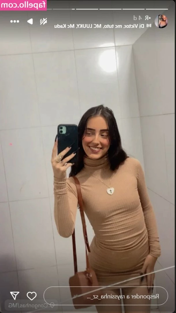 Rayssa Sanches [ rayssa-sanches ] - Message me baby...