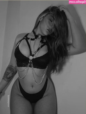 Arabellastonne - Waiting for your cock 😈