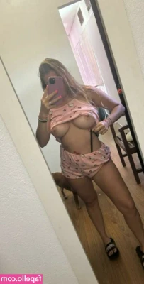 juliahartxo - Baby got back🍑