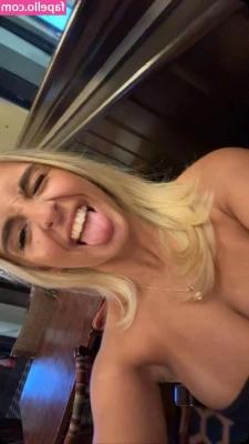Ella Gore [ ella-gore ] - It s been a lucky day for my feet...I got them all oiled up and put