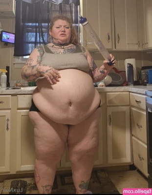 luxurynoir - Come hang with me on chaturbate now   it s been too long  I ve missed