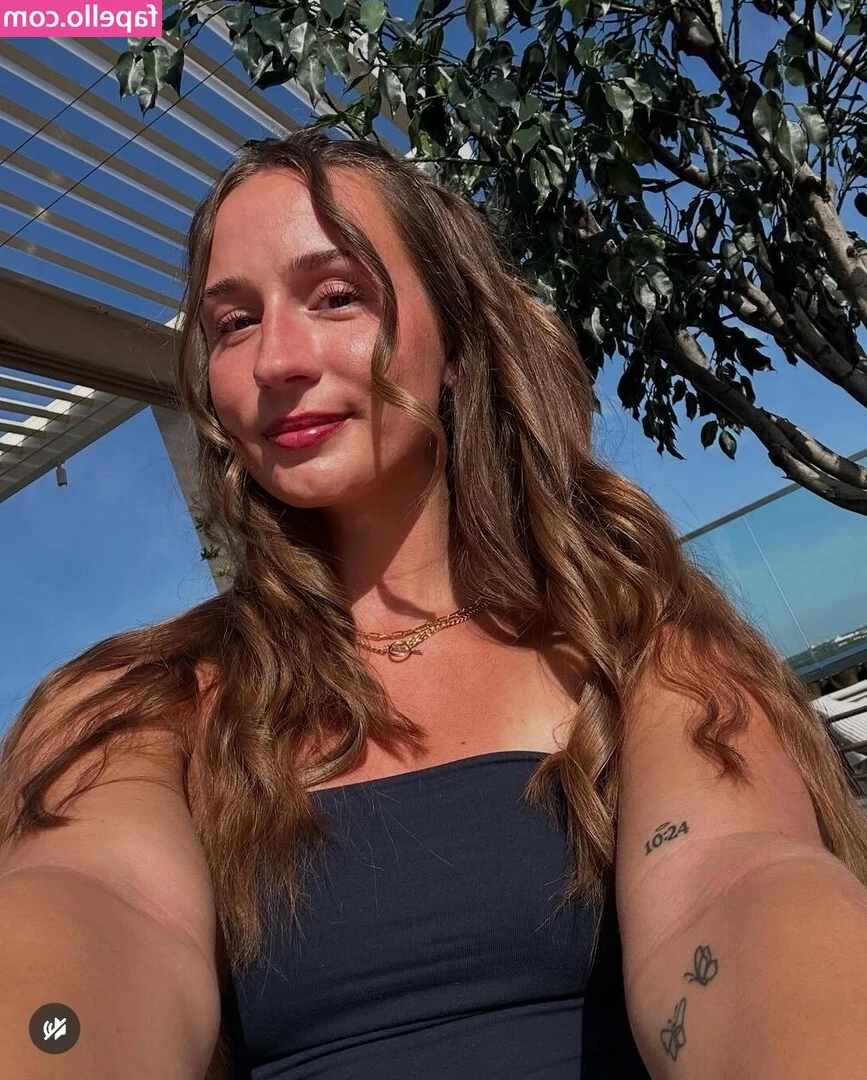 madisondh - LIVE AFTER 8 PM It's my last night on cam this week. So cum join and