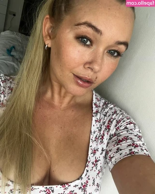bethanycammack - I miss sucking dick