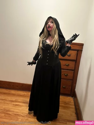 sweetberry.cos [ sweetberry-cos ] - I'm about to film for you guys!! <3