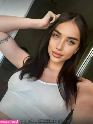 dianasexcam99 - My boobies are so freakn tiny