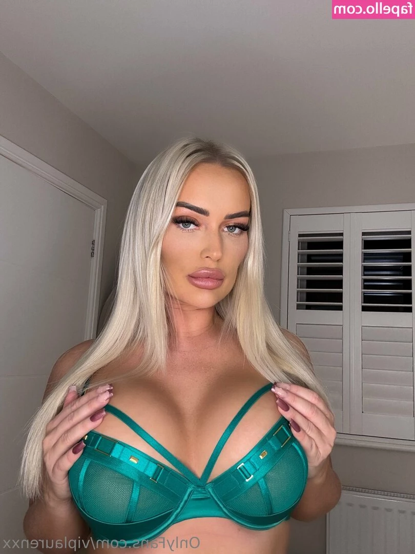 viplaurenxx [ viplaurenxx-1 ] - I'm wondering if you will check your messages 😇🥵