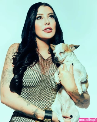 Madison Sinclair [ madison-sinclair ] - Rosy Pinheiro Fodendo a Buceta da Juliana Morena.  Rosy Pinheiro