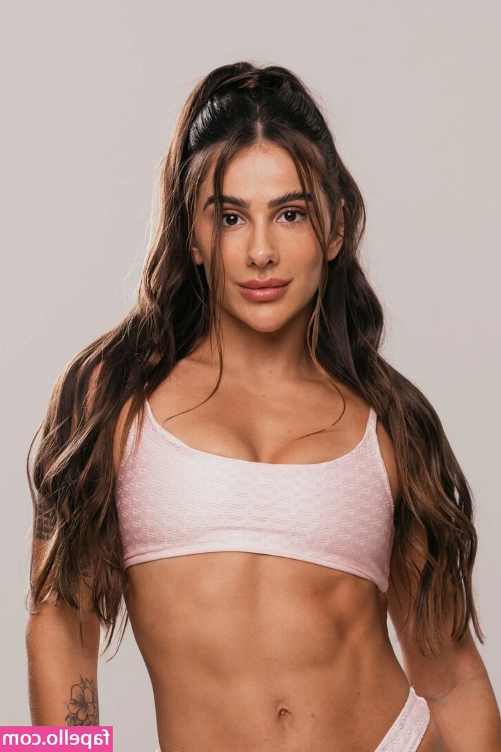 Luiza Caldi [ luiza-caldi ] - Who knew yoga could get this kinky?!