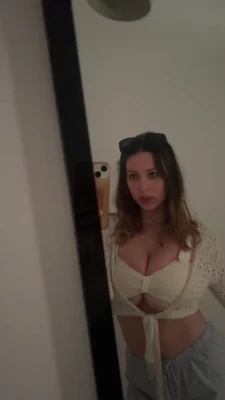 eden.ostrowski [ eden-ostrowski ] - Barbie Cleo Doll is being naughty again 🙀