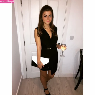 Lauren Fardon [ lauren-fardon ] - Check ur dms