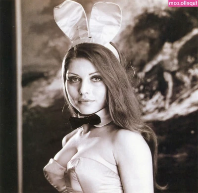 Debbie Harry [ debbie-harry ] - Would you take me from behind? 🥵 The deeper the better 😈