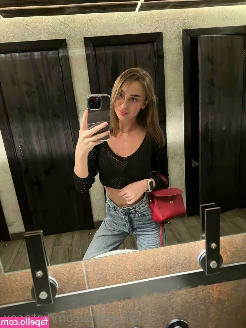 katecox - If you’re into morning sex… You’re gonna LOVE what I’m