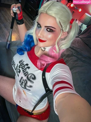 AlsoAshley - If I was your step mother and walked in on you...
