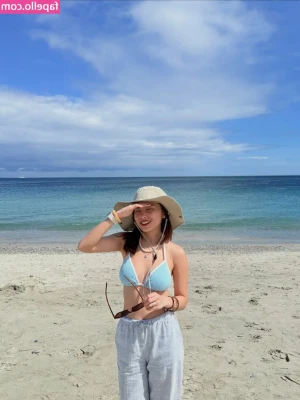 Krizhian Quizon [ krizhian-quizon ] - I filmed a video in one of my favorite dresses earlier, and now I'm