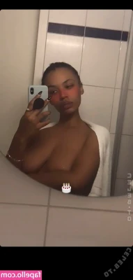 Laila Darboe [ laila-darboe ] - ⏰ I’ll be your good morning wake up call 😈💕