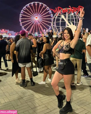 Mayara Salfer [ mayara-salfer ] - Thigh squish♡