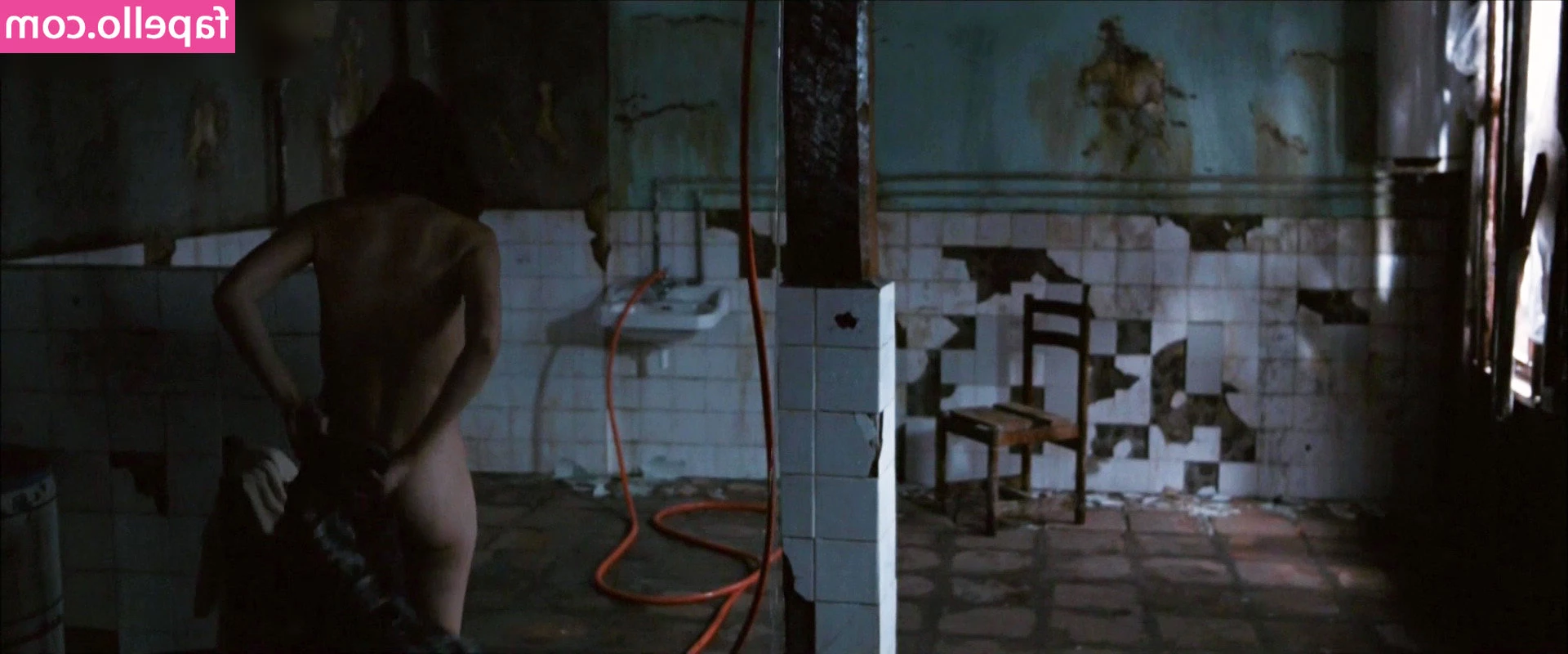 Laetitia Casta [ laetitia-casta-1 ] - clap clap clap 👏🏼 for me being back at class & feeling