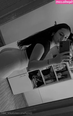 kate_987 [ kate-987 ] - I love myself in black and white because I m a classy slut
