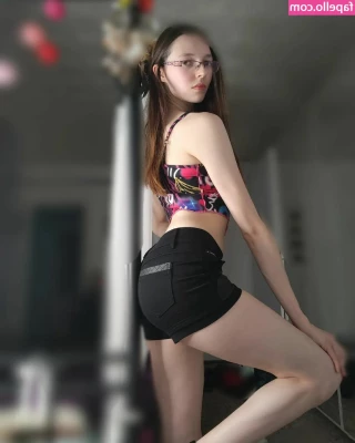 mrs-crazy - 🥰 I love alle my heels. ❤️‍🔥 I wish I could be naked all