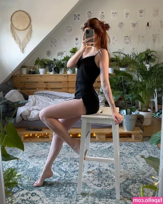 Leonie Busse [ leonie-busse ] - Aaaaaaaand we re back at it with a new profile