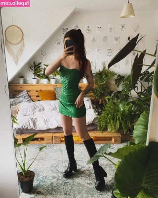 Leonie Busse [ leonie-busse ] - My birthday is coming up!! What I really want for it is this amazing