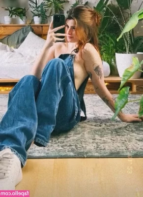 Leonie Busse [ leonie-busse ] - day