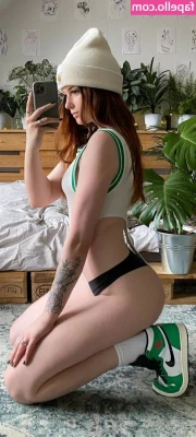 Leonie Busse [ leonie-busse ] - Cutie  emily_free with beautiful natural boobs Text her now  Her