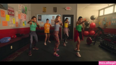 Bailee Madison [ bailee-madison ] - Stream started at 07 24 2023 11 43 am  French knitting and fun